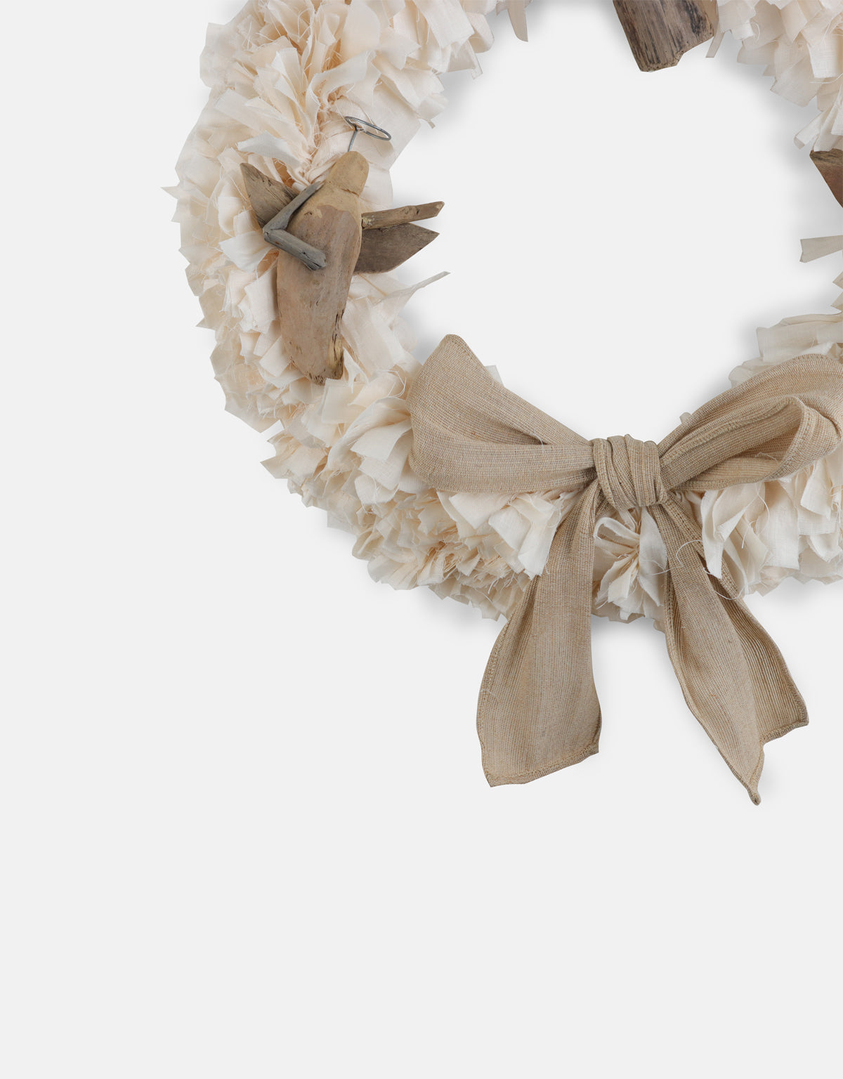 LARGE WREATH WITH 3 ANGELS